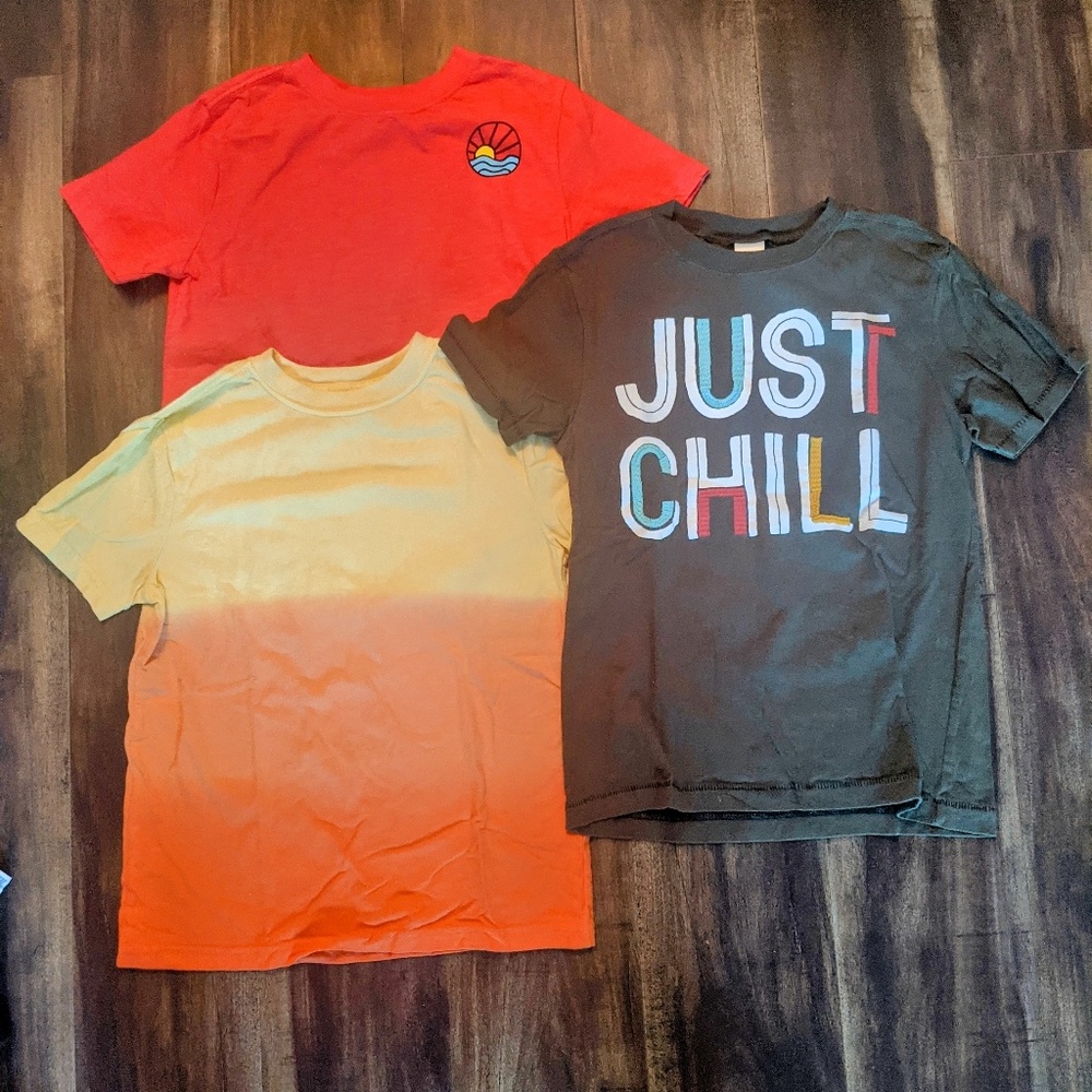 3 Gymboree short sleeve shirts